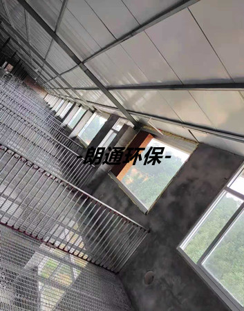 上杭全封閉豬欄的風(fēng)機(jī)水簾項目_副本.jpg